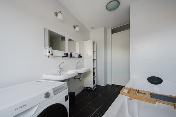 Medium property photo - Noordkade 61, 3201 AZ Spijkenisse
